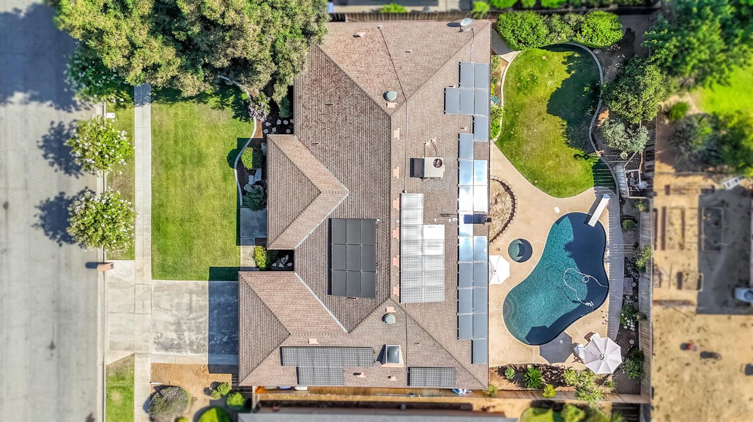 6658 N Thorne Ave, Fresno, CA 93711