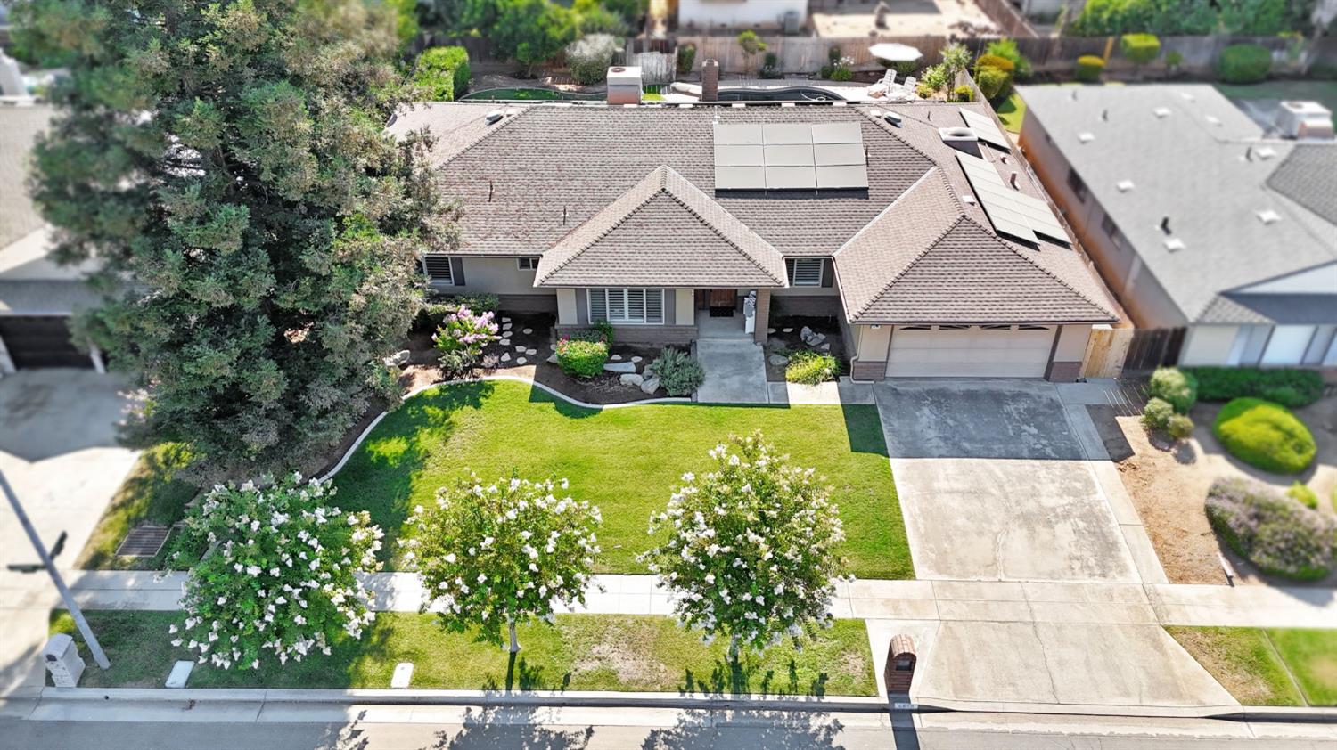 6658 N Thorne Ave, Fresno, CA 93711