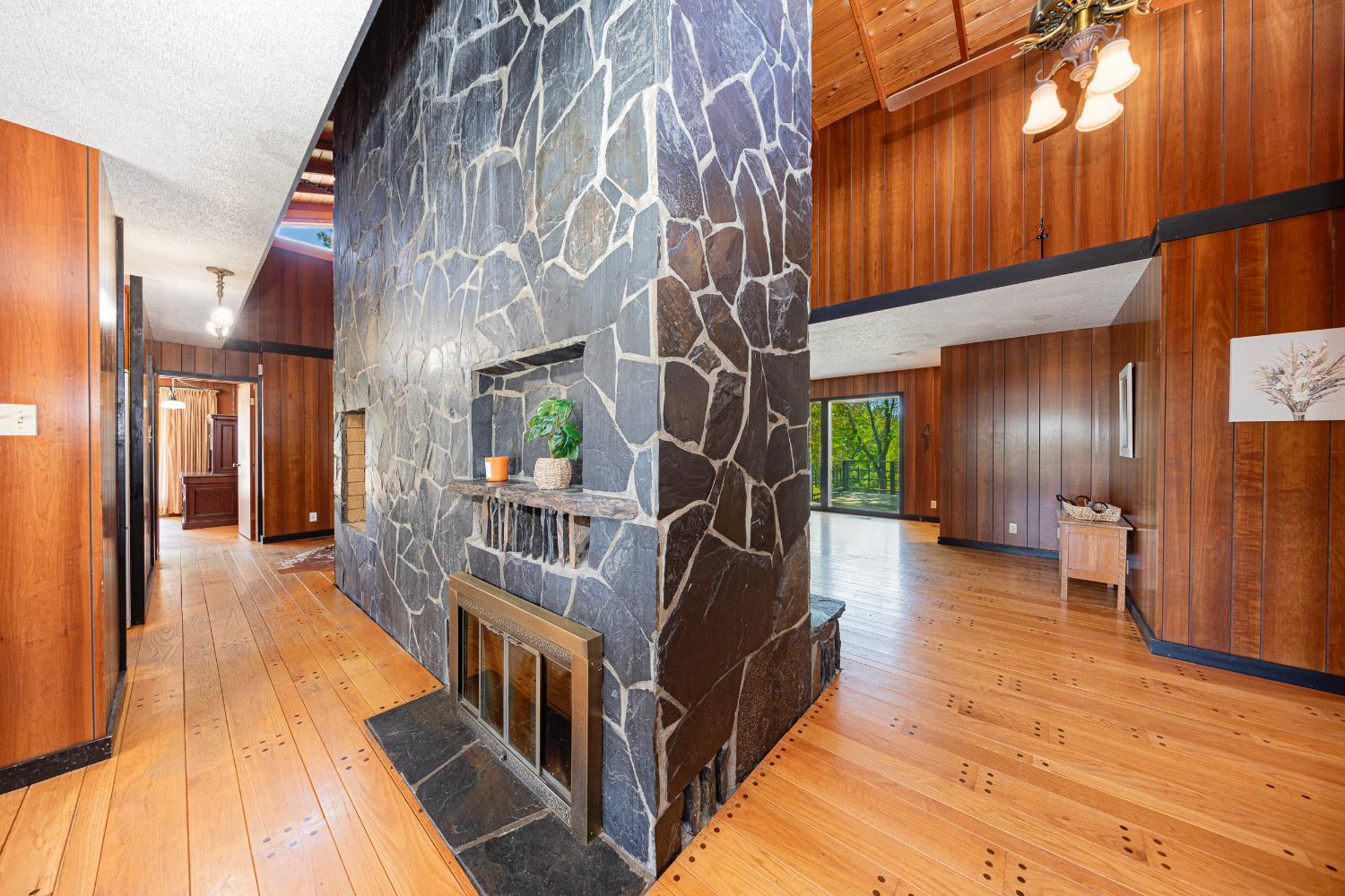 4482 HIRSCH, Mariposa, CA 95338