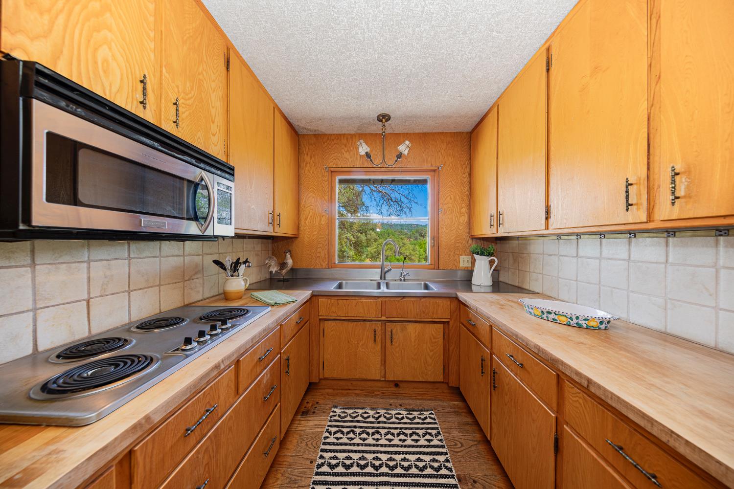 4482 HIRSCH, Mariposa, CA 95338