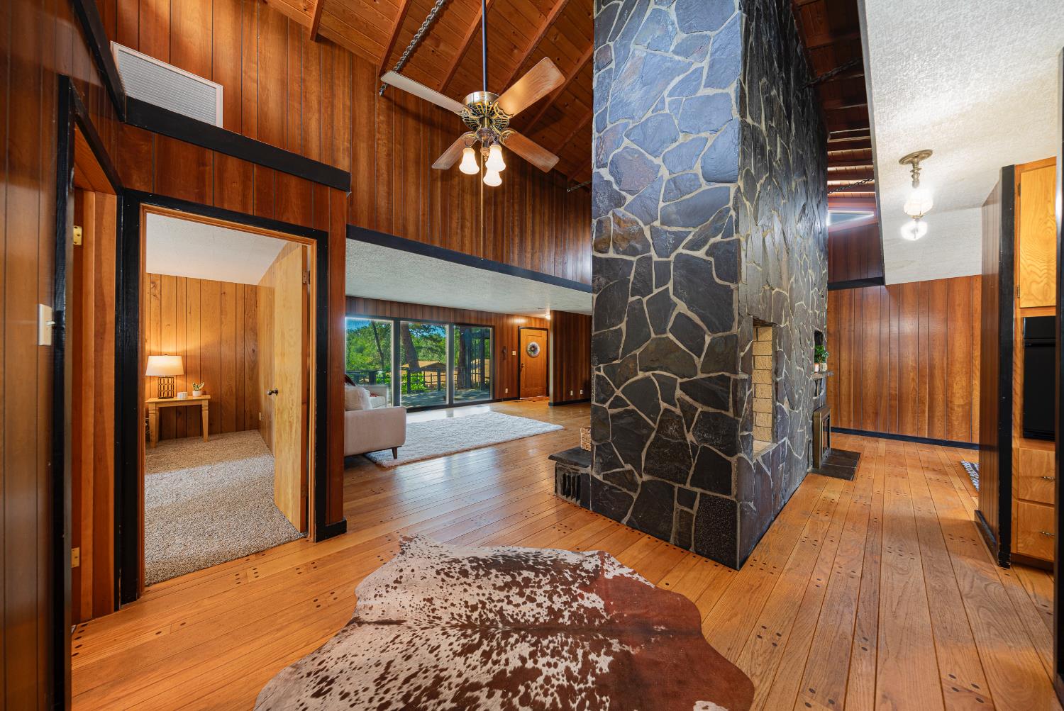 4482 HIRSCH, Mariposa, CA 95338