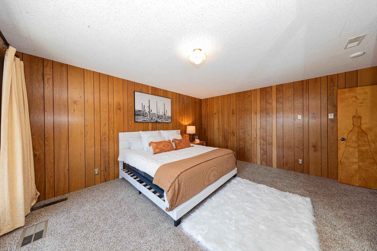 4482 HIRSCH, Mariposa, CA 95338