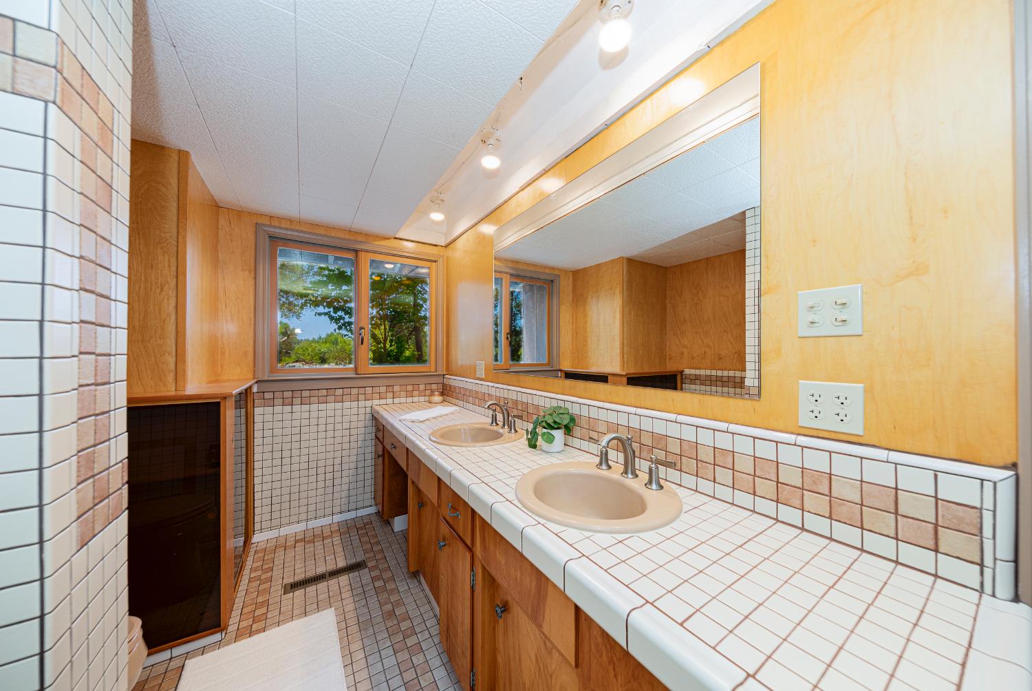 4482 HIRSCH, Mariposa, CA 95338