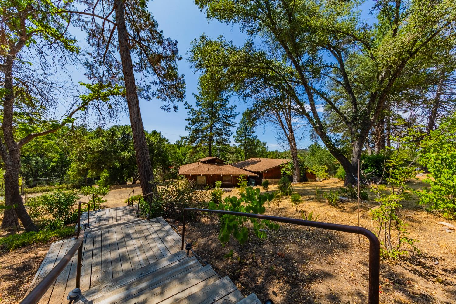 4482 HIRSCH, Mariposa, CA 95338