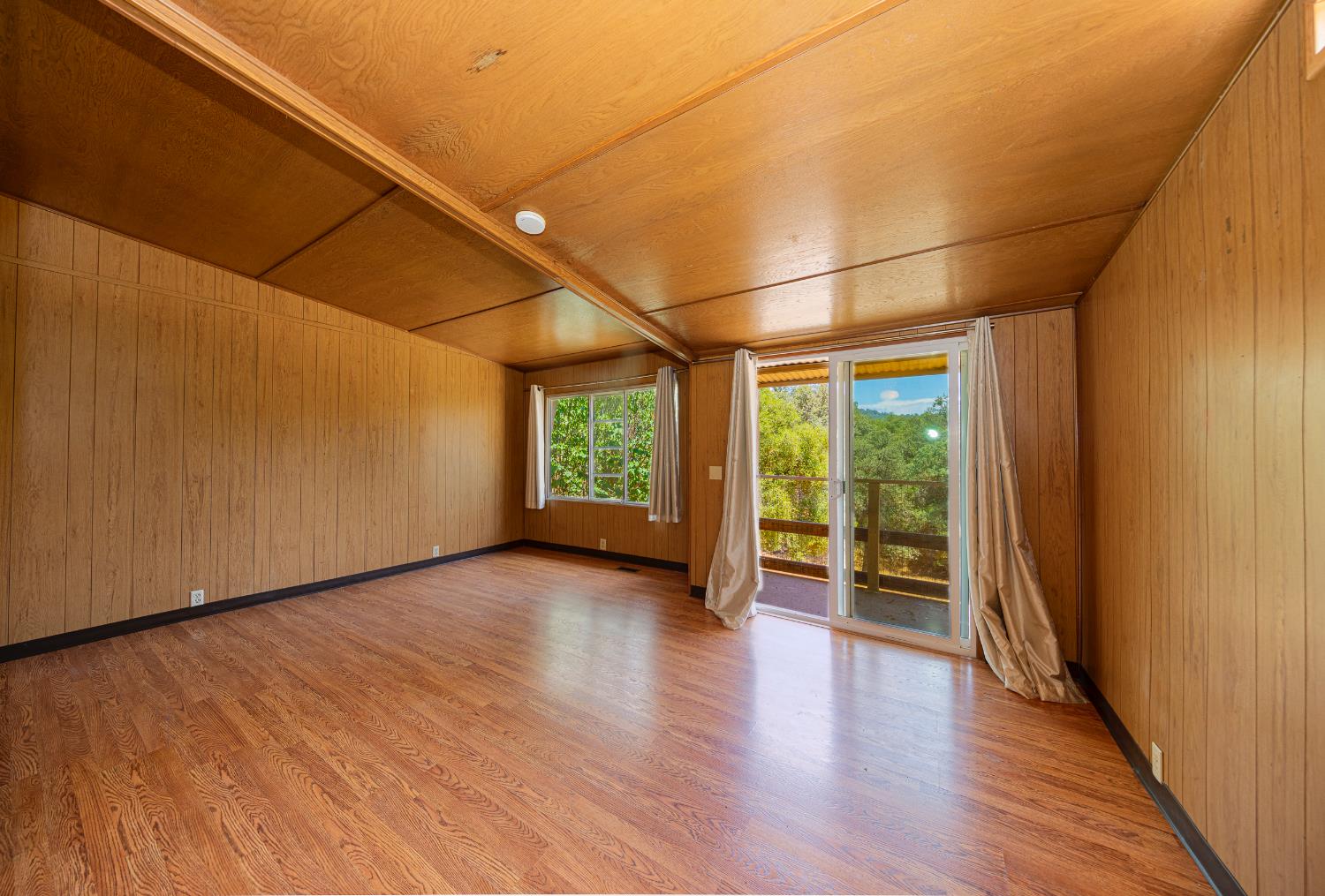 4482 HIRSCH, Mariposa, CA 95338