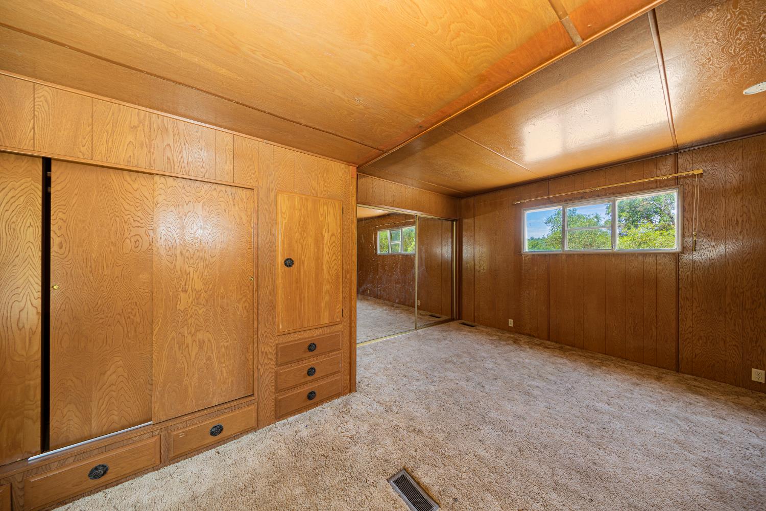 4482 HIRSCH, Mariposa, CA 95338