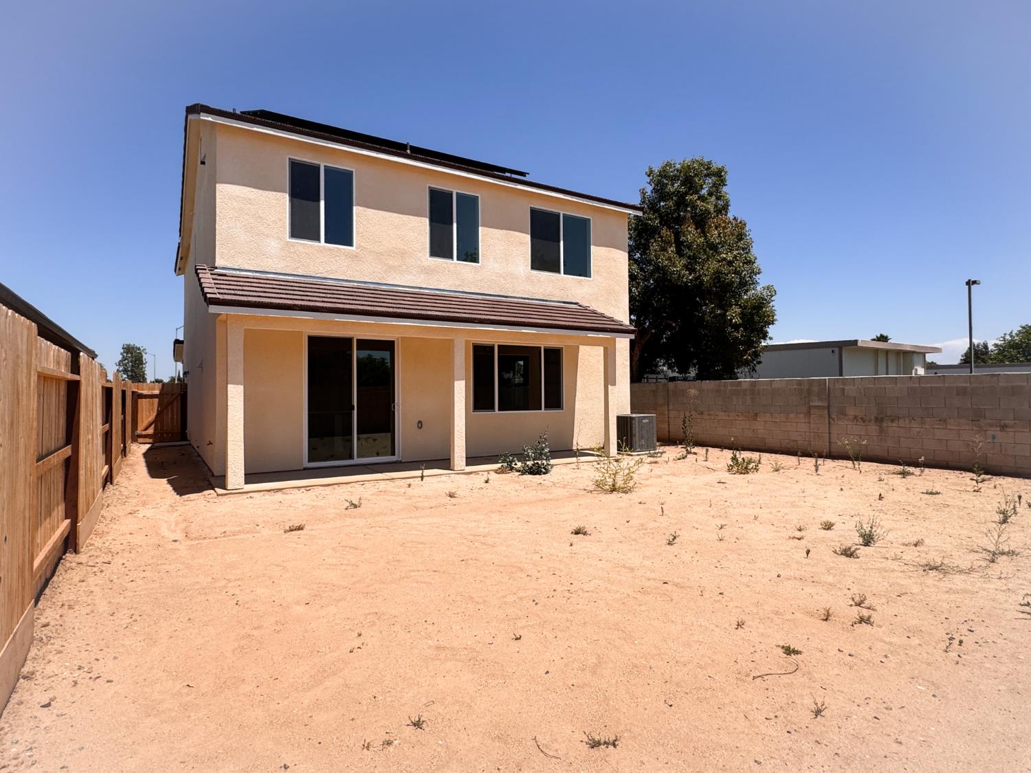 454 W Windsor, Clovis, CA 93612