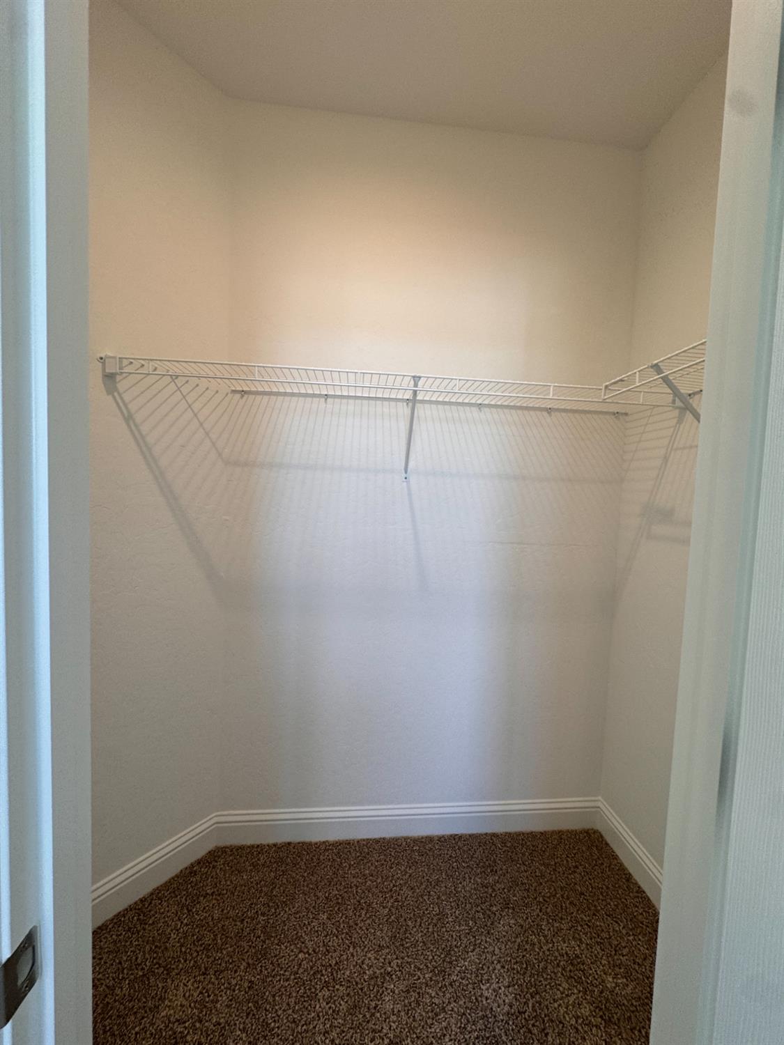 467 W Gibson, Clovis, CA 93612