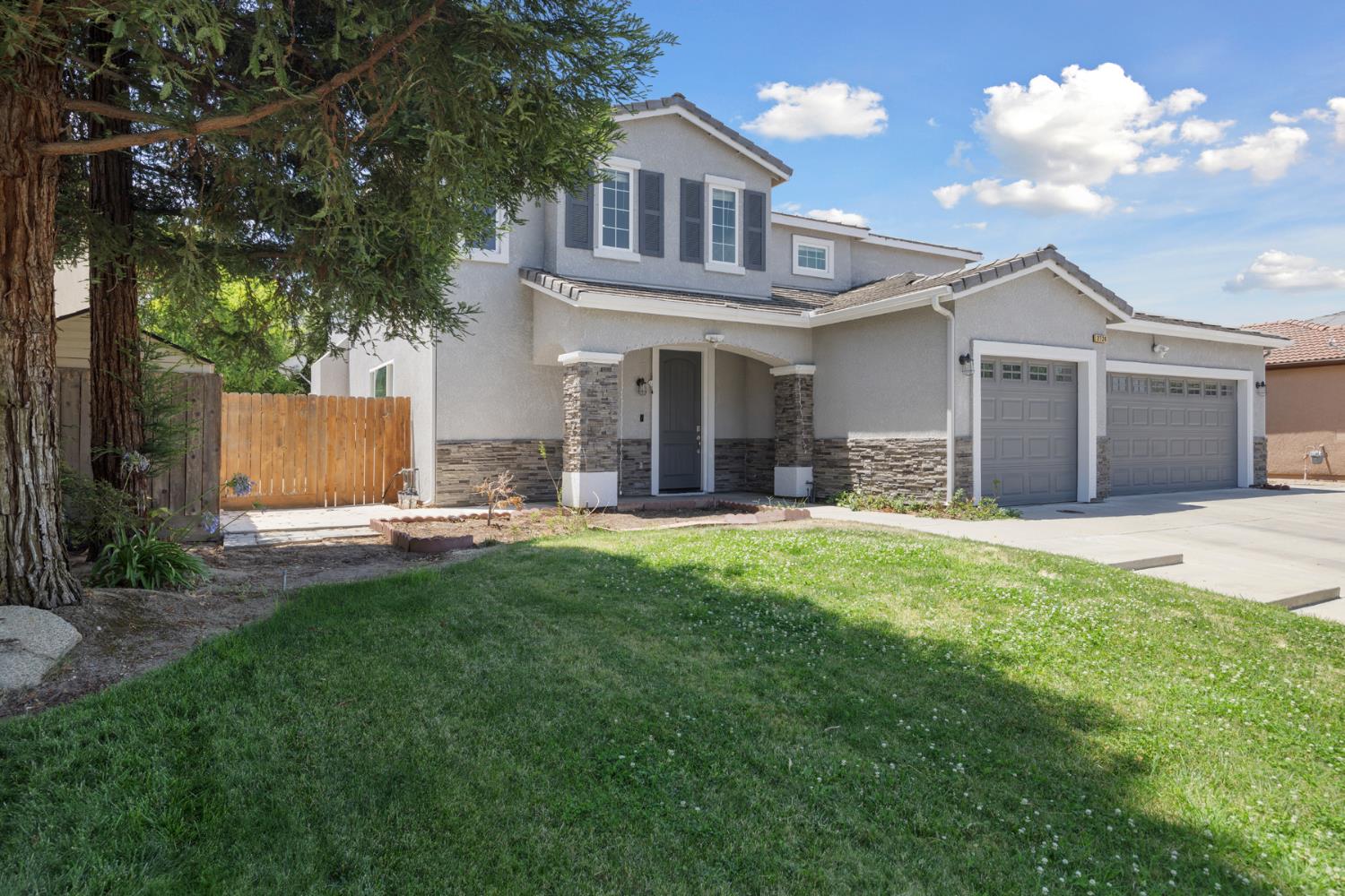 2720 San Jose Ave, Clovis, CA 93611