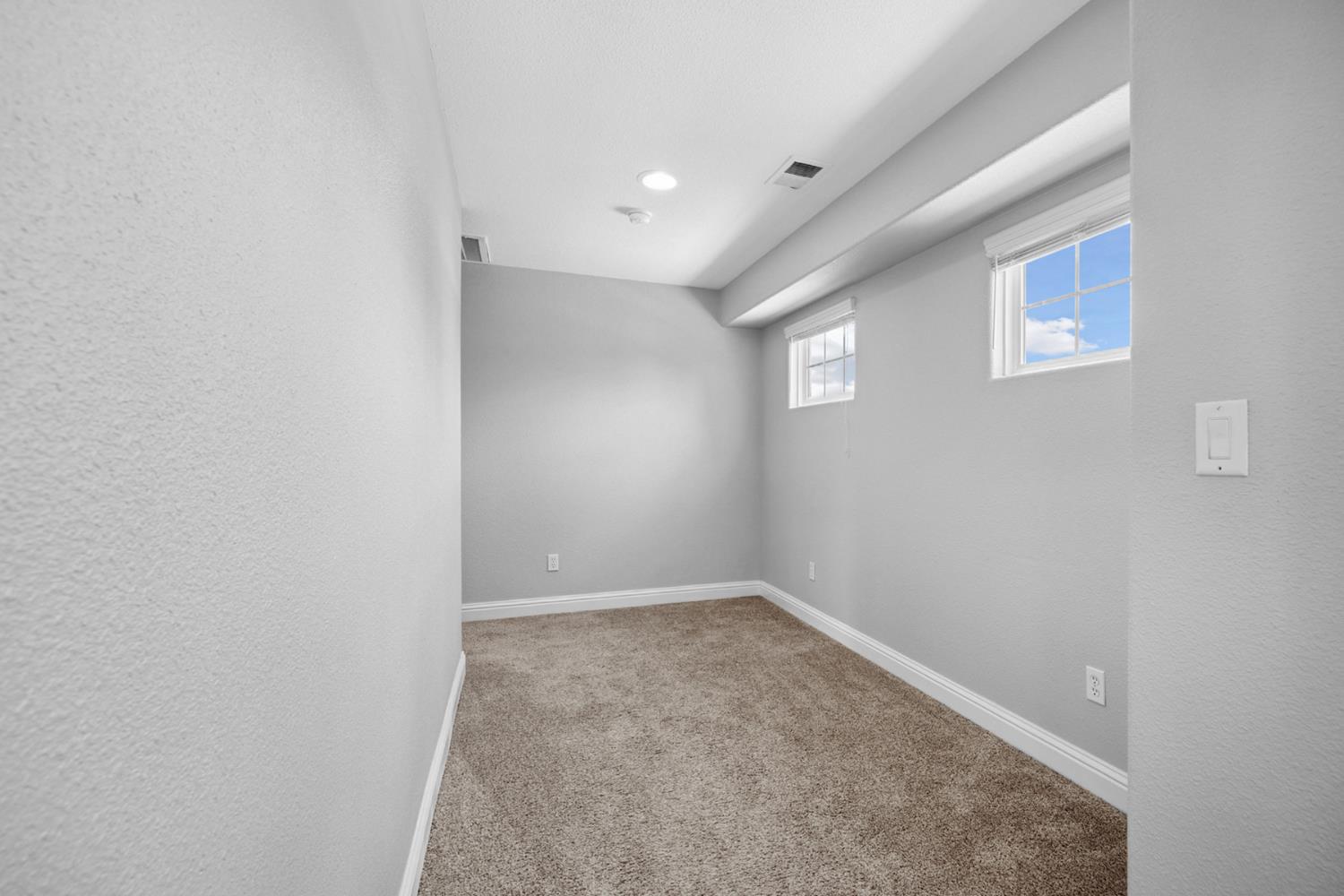 2720 San Jose Ave, Clovis, CA 93611