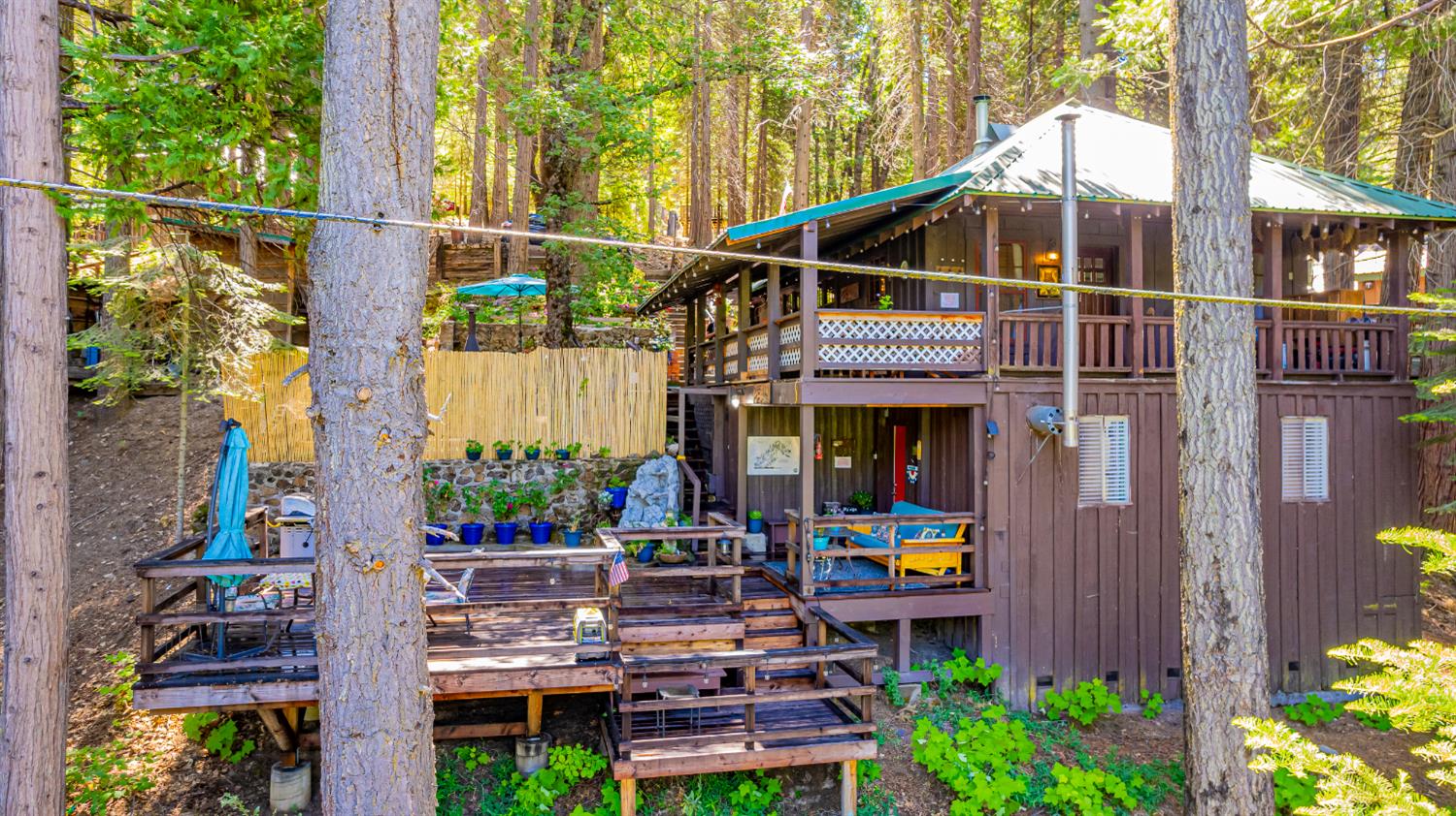 49988 Locust Rd, Oakhurst, CA 93644