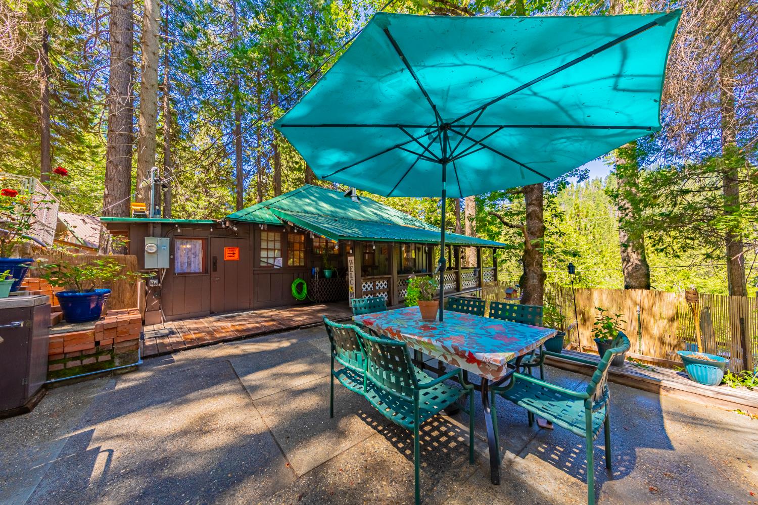 49988 Locust Rd, Oakhurst, CA 93644