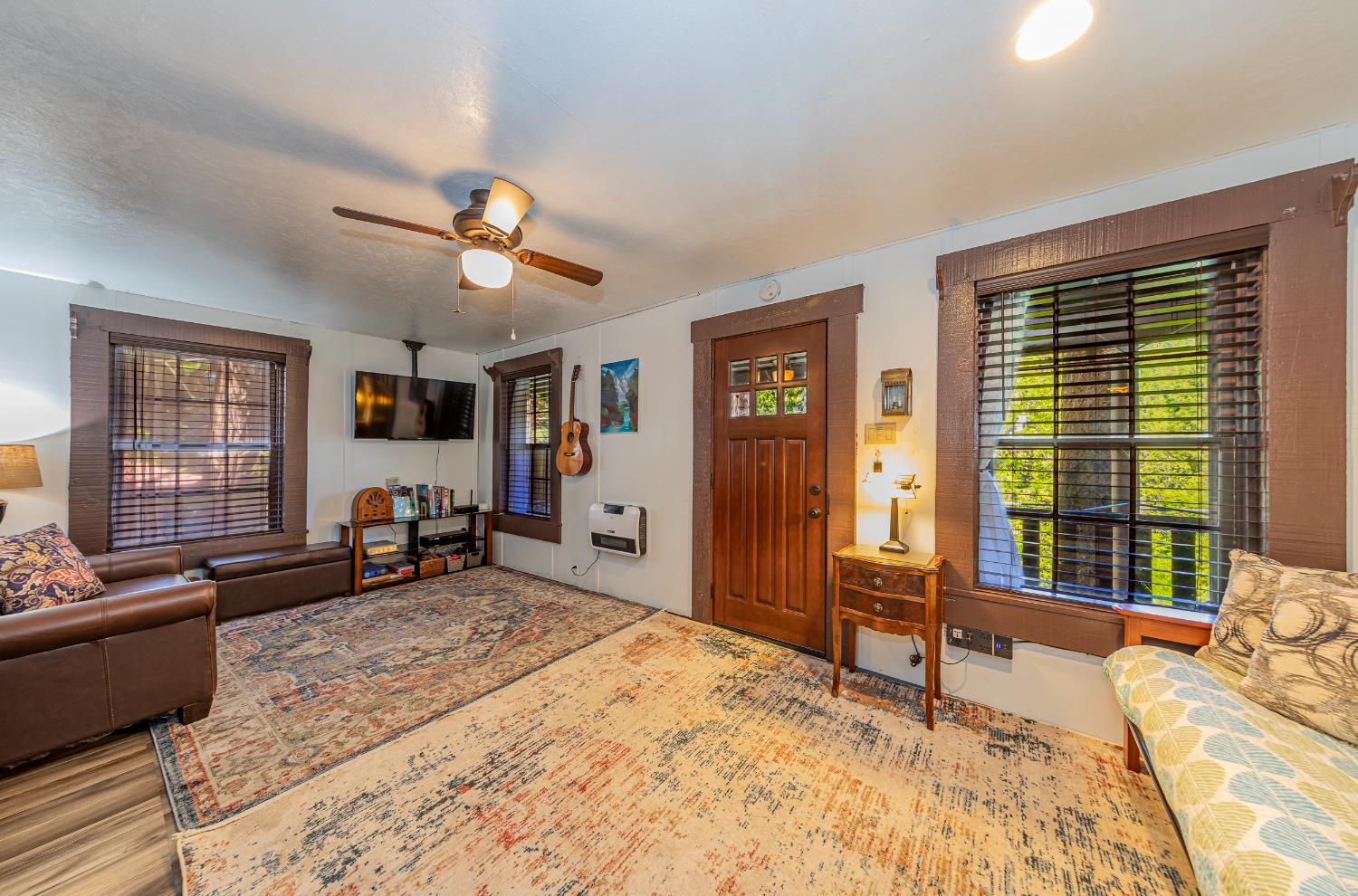 49988 Locust Rd, Oakhurst, CA 93644