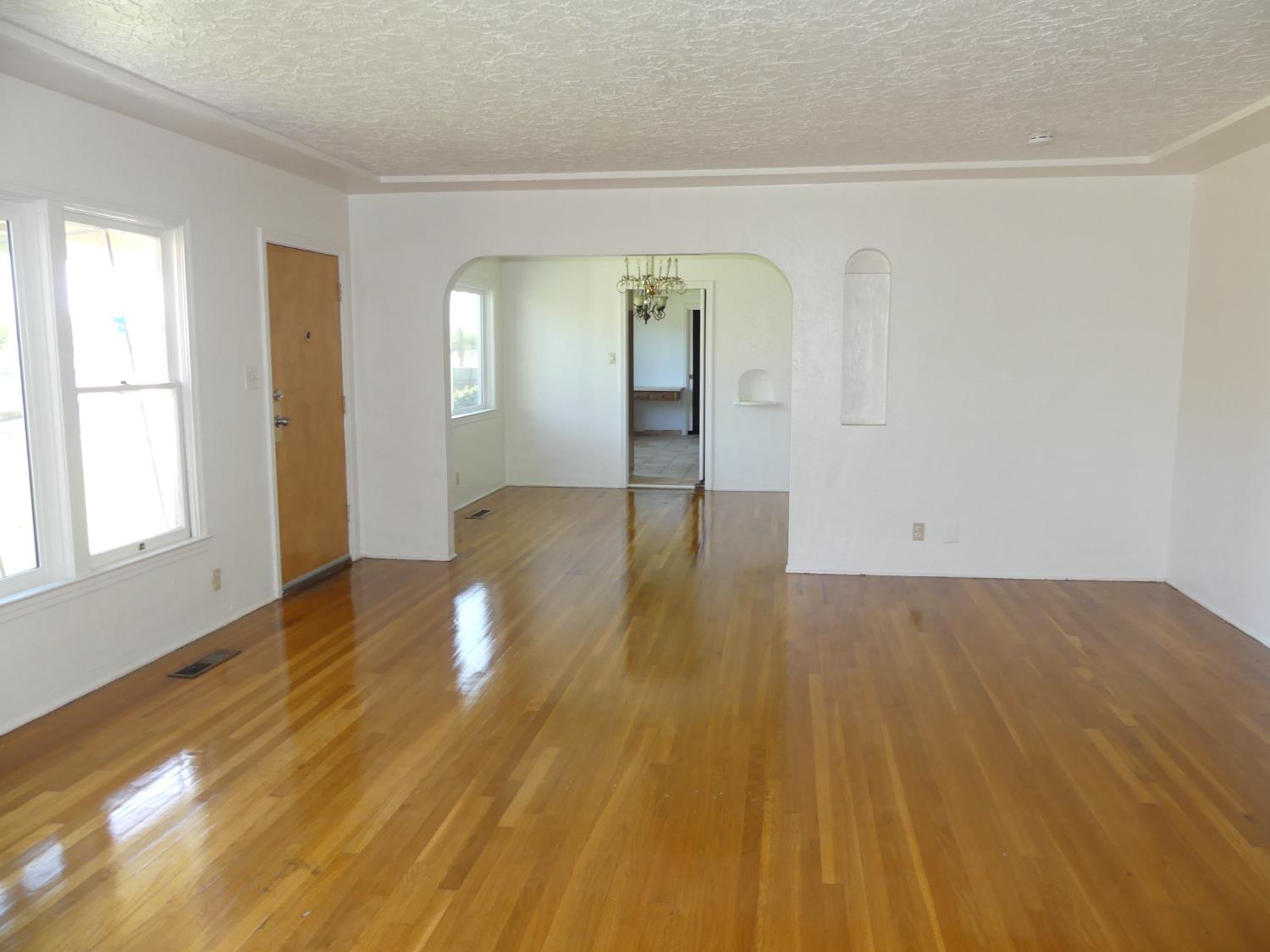 12115 S Temperance Ave, Selma, CA 93662