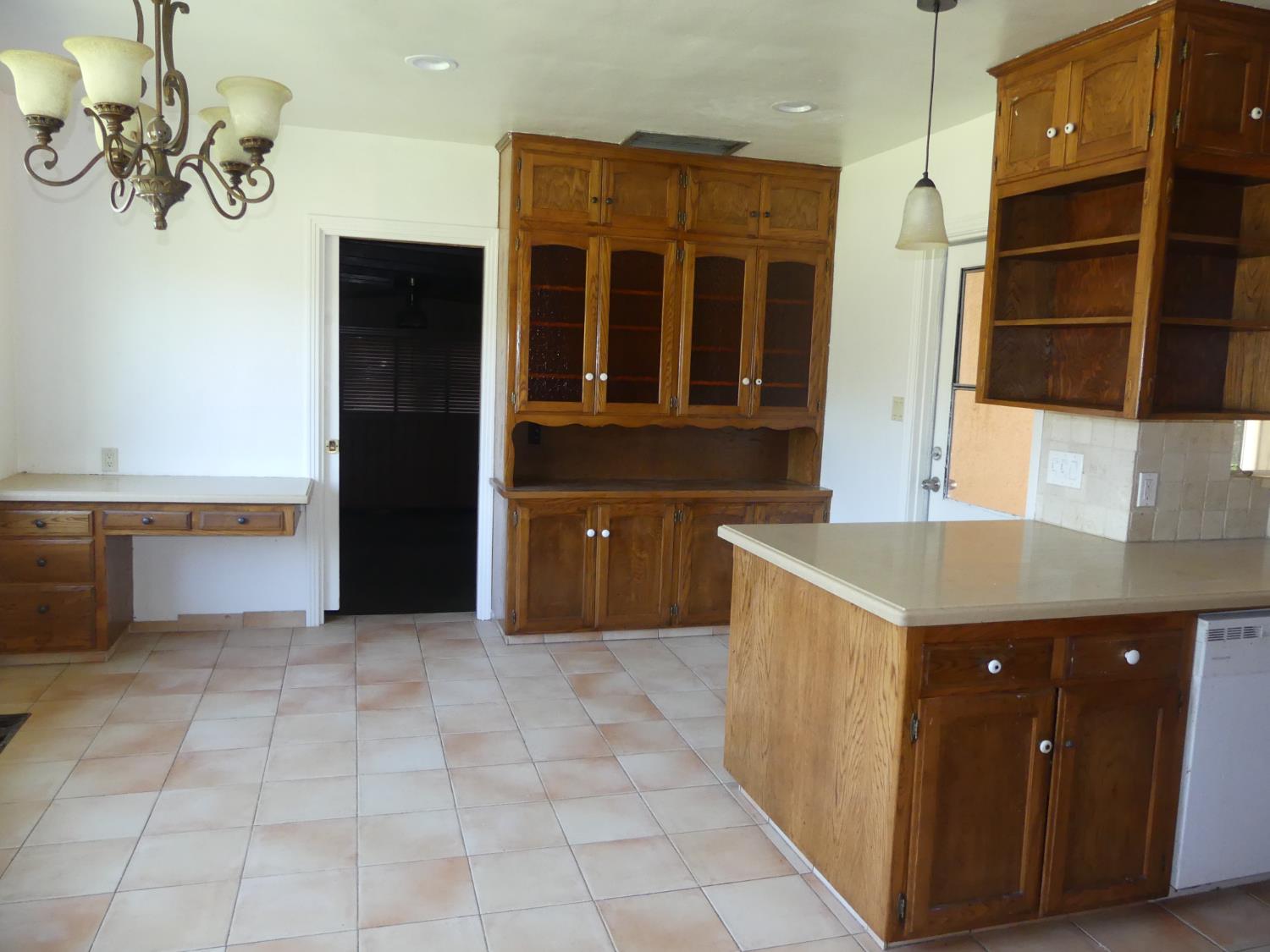 12115 S Temperance Ave, Selma, CA 93662