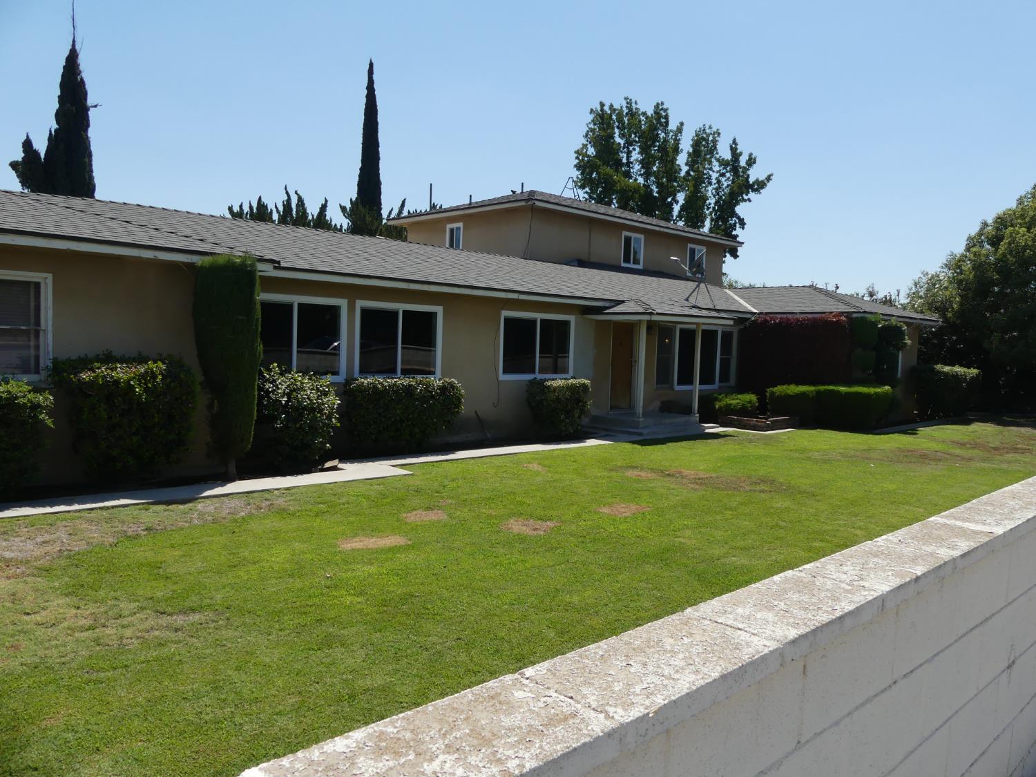 12115 S Temperance Ave, Selma, CA 93662