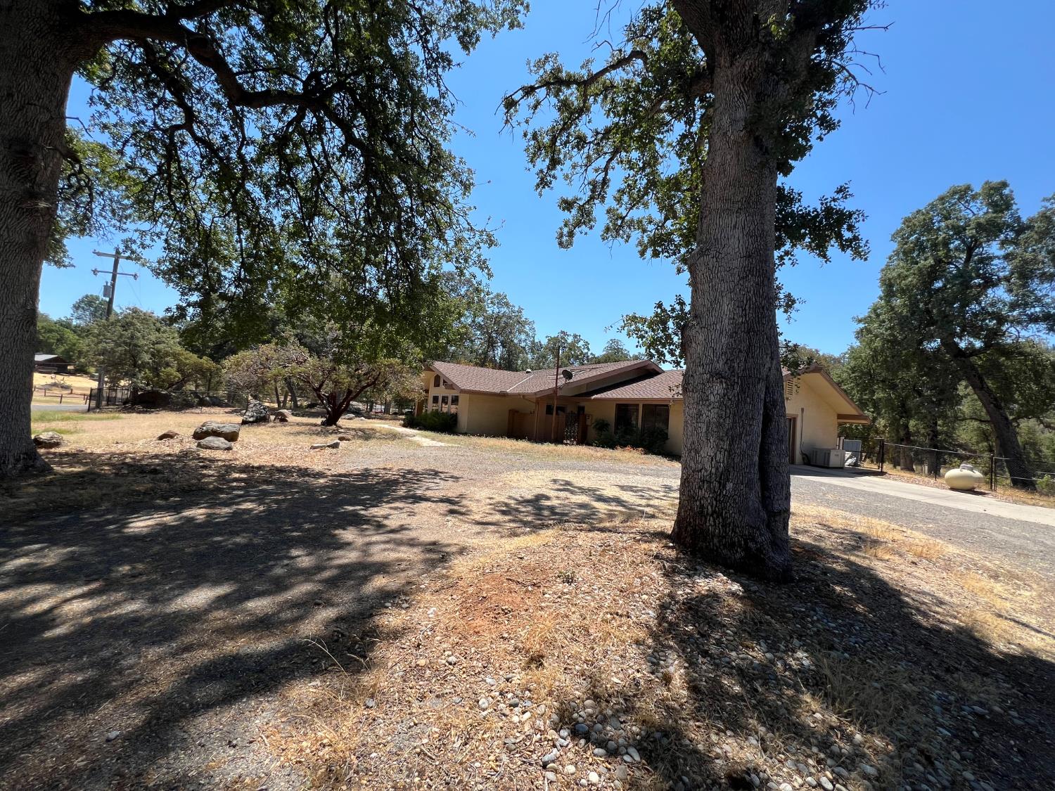 50601 Barcus Cir, Coarsegold, CA 93614
