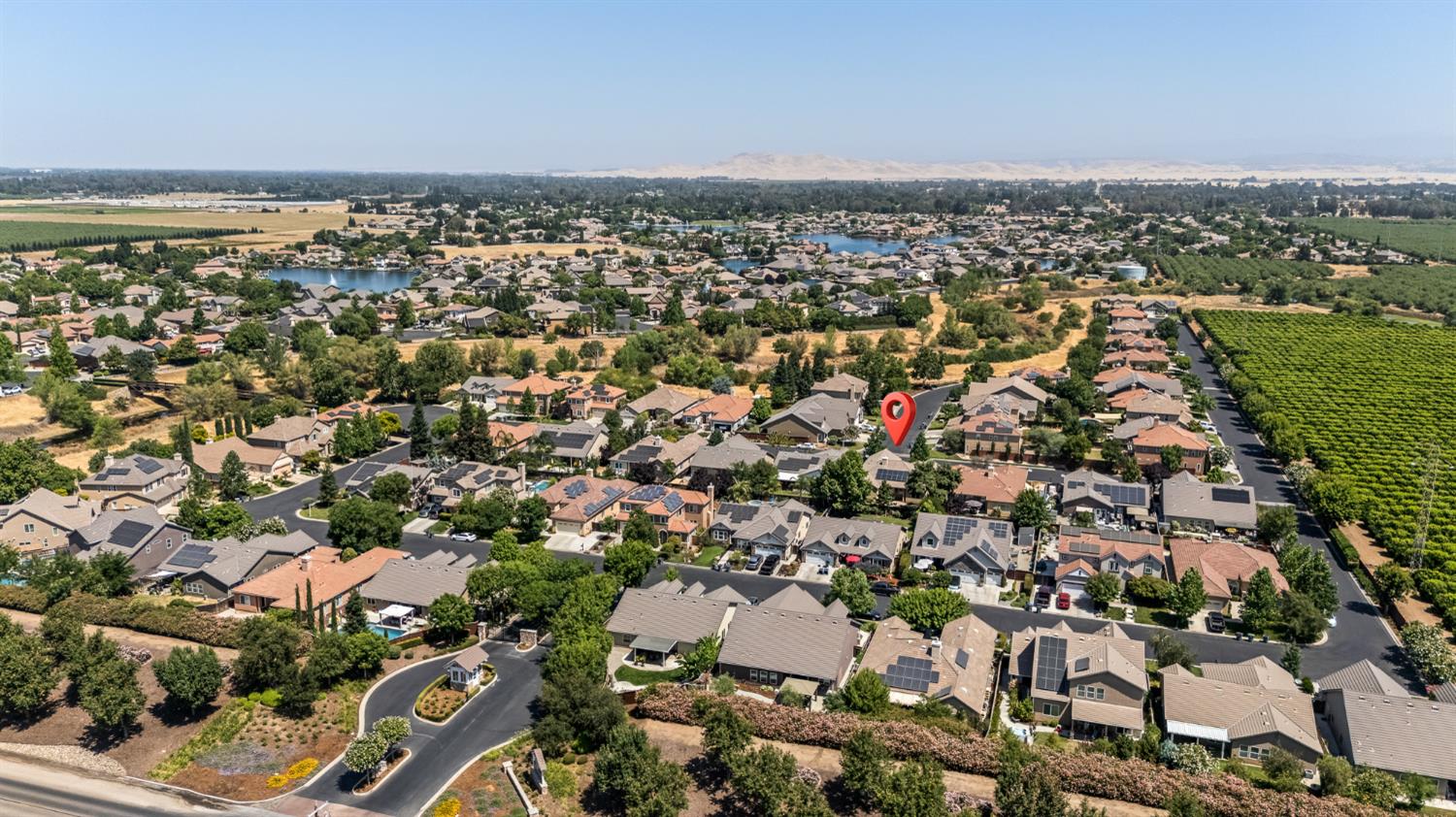 10911 E Swift Ave, Clovis, CA 93619