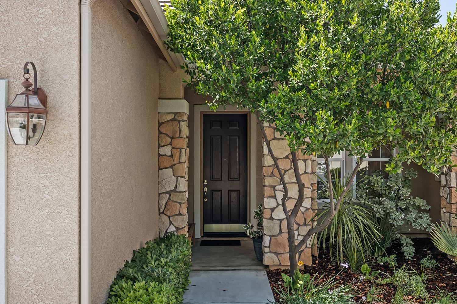 10911 E Swift Ave, Clovis, CA 93619