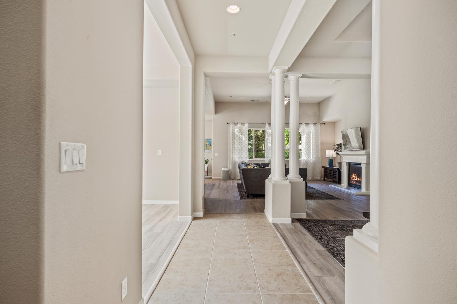 10911 E Swift Ave, Clovis, CA 93619