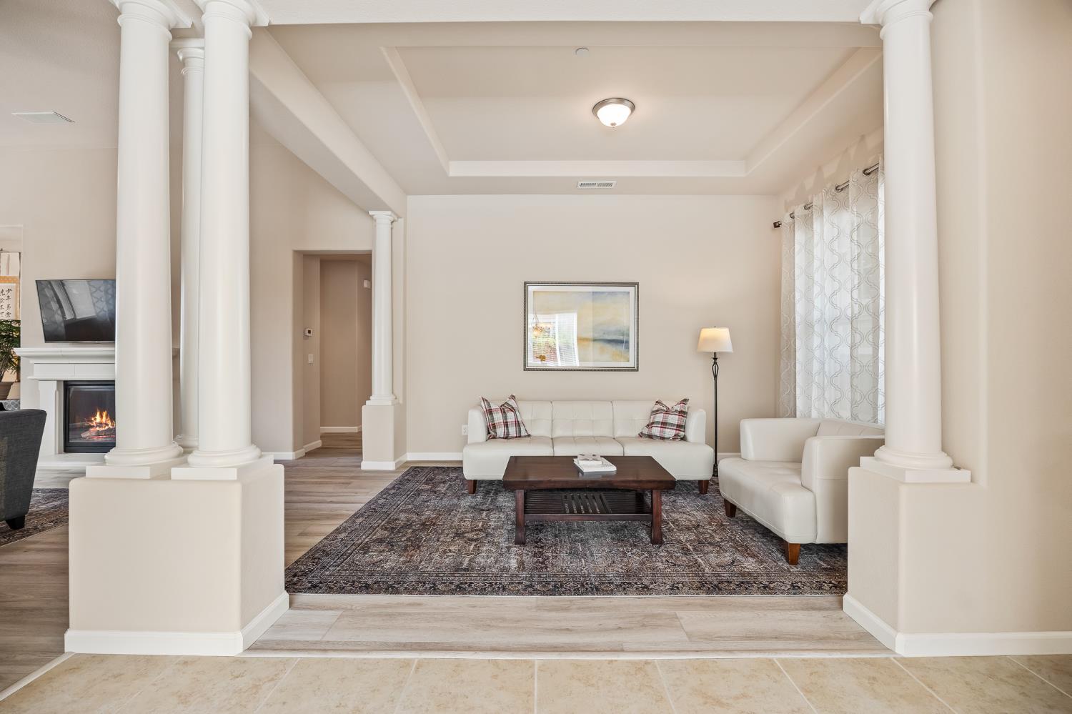 10911 E Swift Ave, Clovis, CA 93619