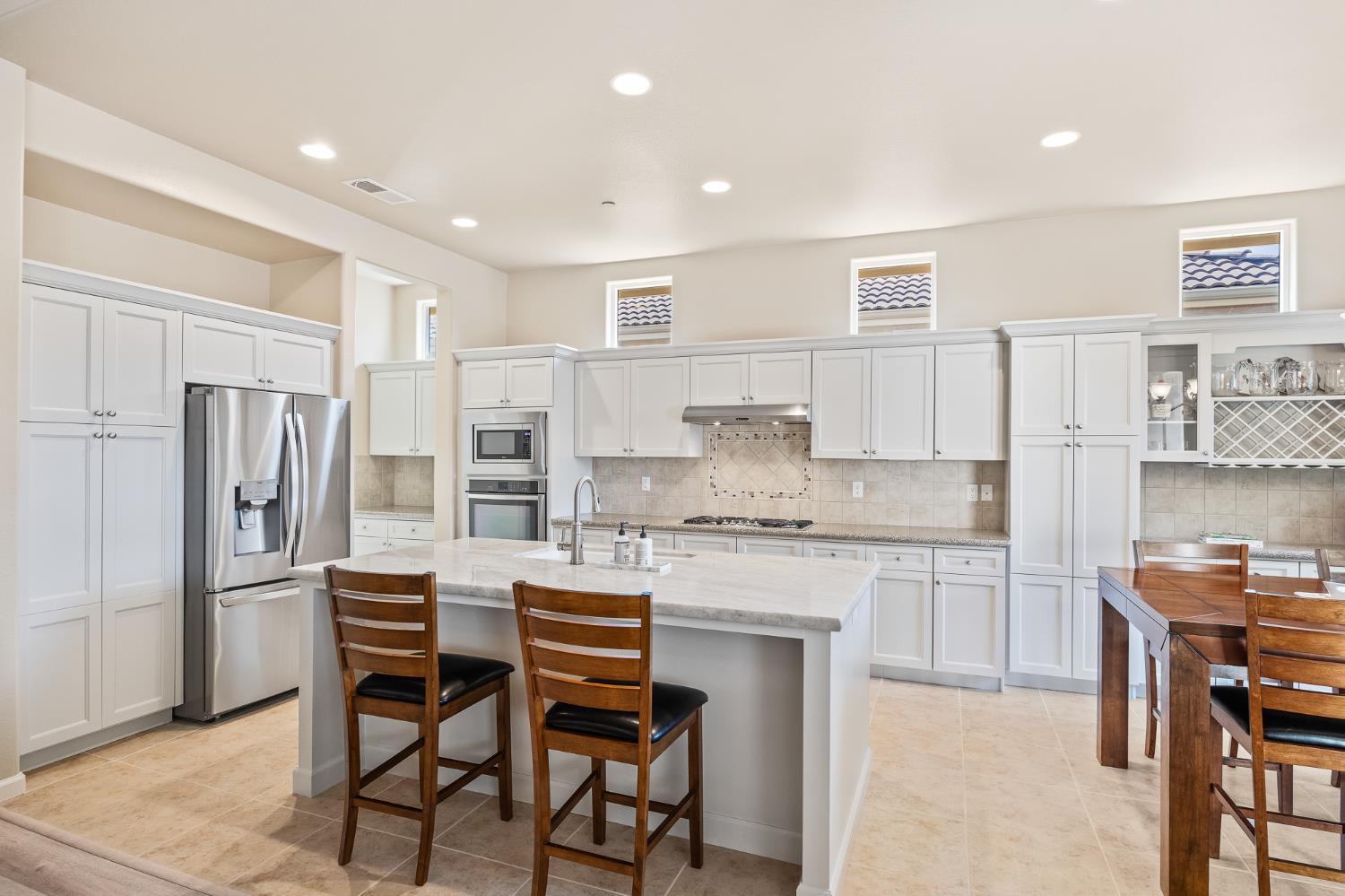 10911 E Swift Ave, Clovis, CA 93619