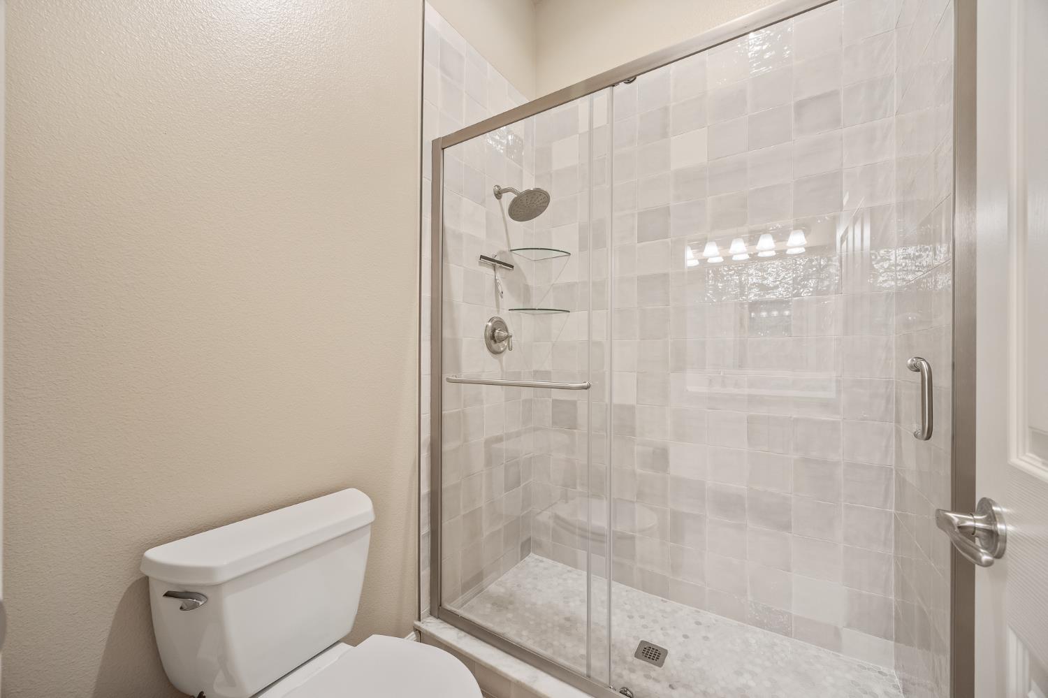 10911 E Swift Ave, Clovis, CA 93619