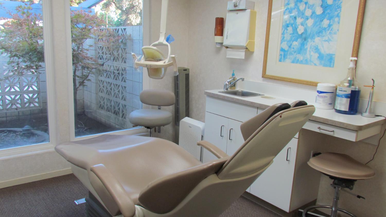 756 G St, Reedley, CA 93654