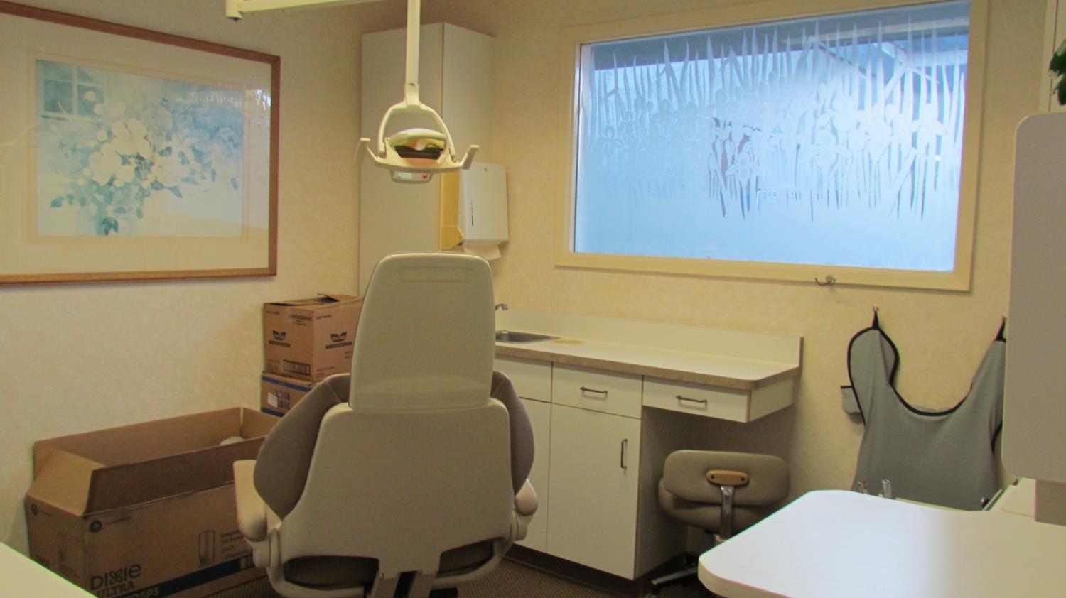 756 G St, Reedley, CA 93654