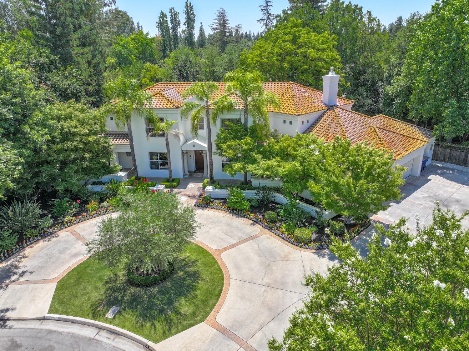 6670 N Sequoia Ave, Fresno, CA 93711