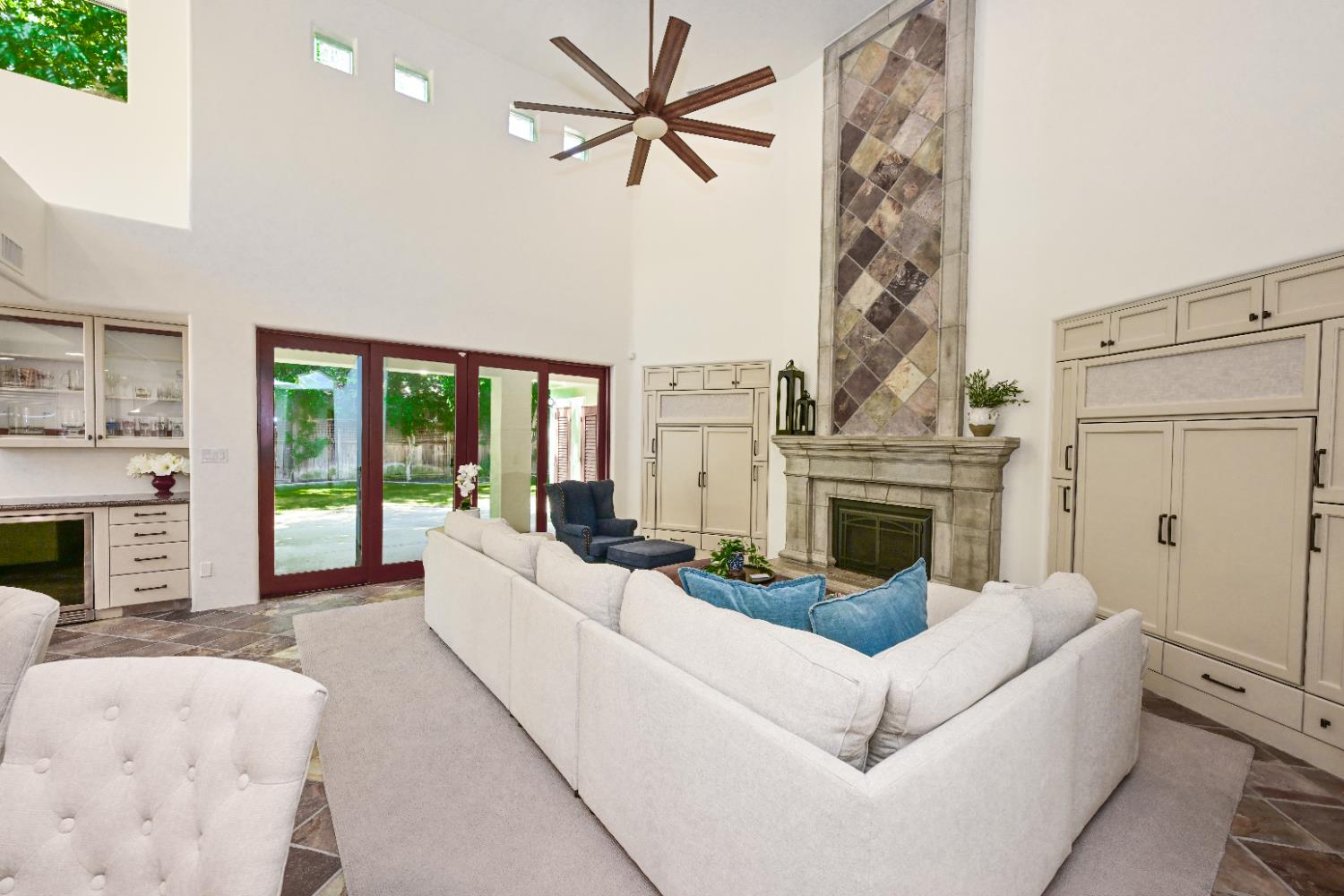 6670 N Sequoia Ave, Fresno, CA 93711