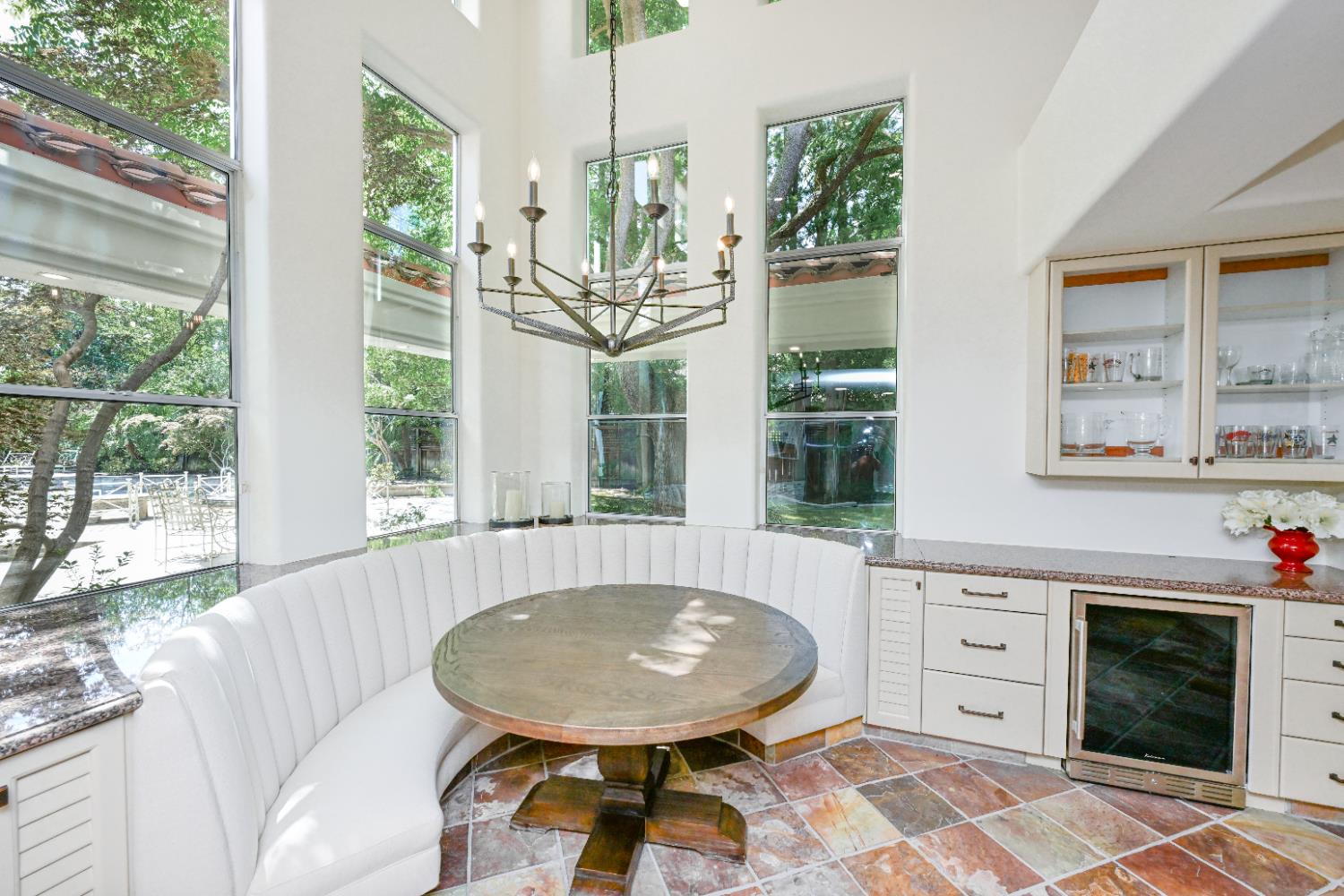 6670 N Sequoia Ave, Fresno, CA 93711