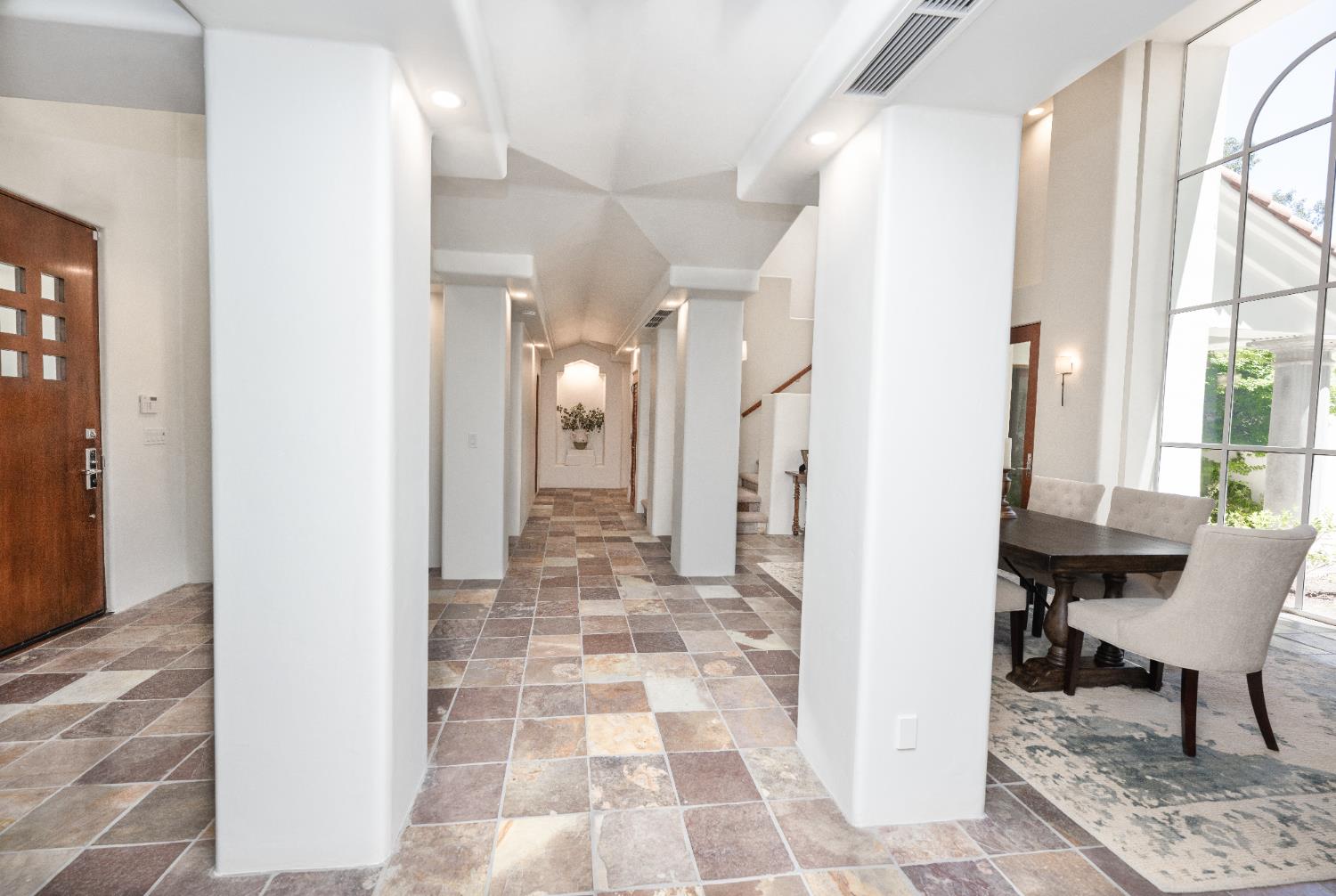 6670 N Sequoia Ave, Fresno, CA 93711