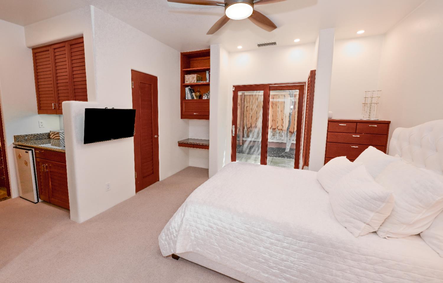 6670 N Sequoia Ave, Fresno, CA 93711