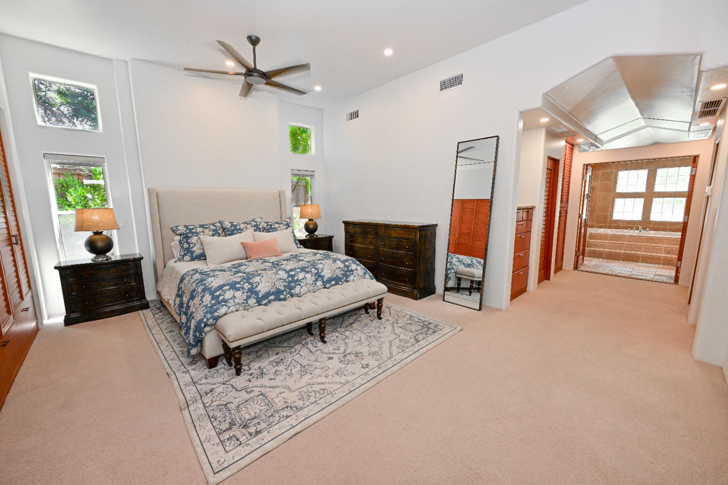 6670 N Sequoia Ave, Fresno, CA 93711