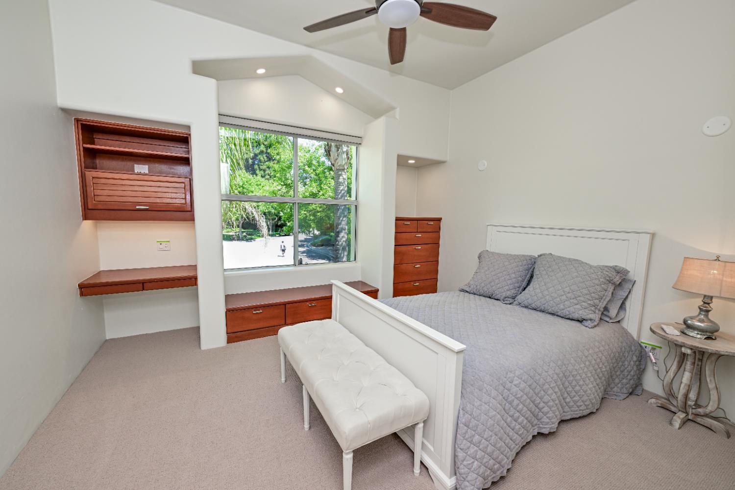 6670 N Sequoia Ave, Fresno, CA 93711