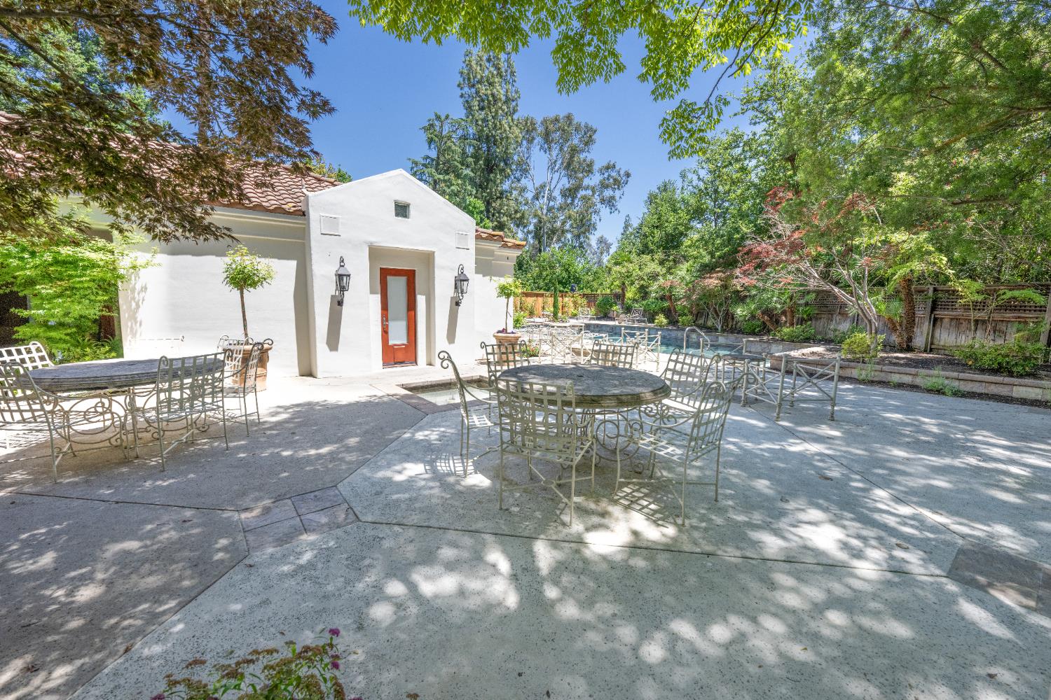 6670 N Sequoia Ave, Fresno, CA 93711