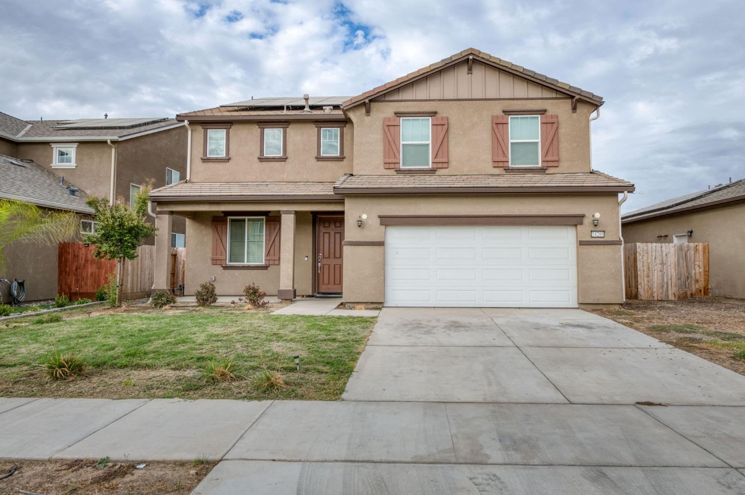 14288 W El Mar Ave, Kerman, CA 93630