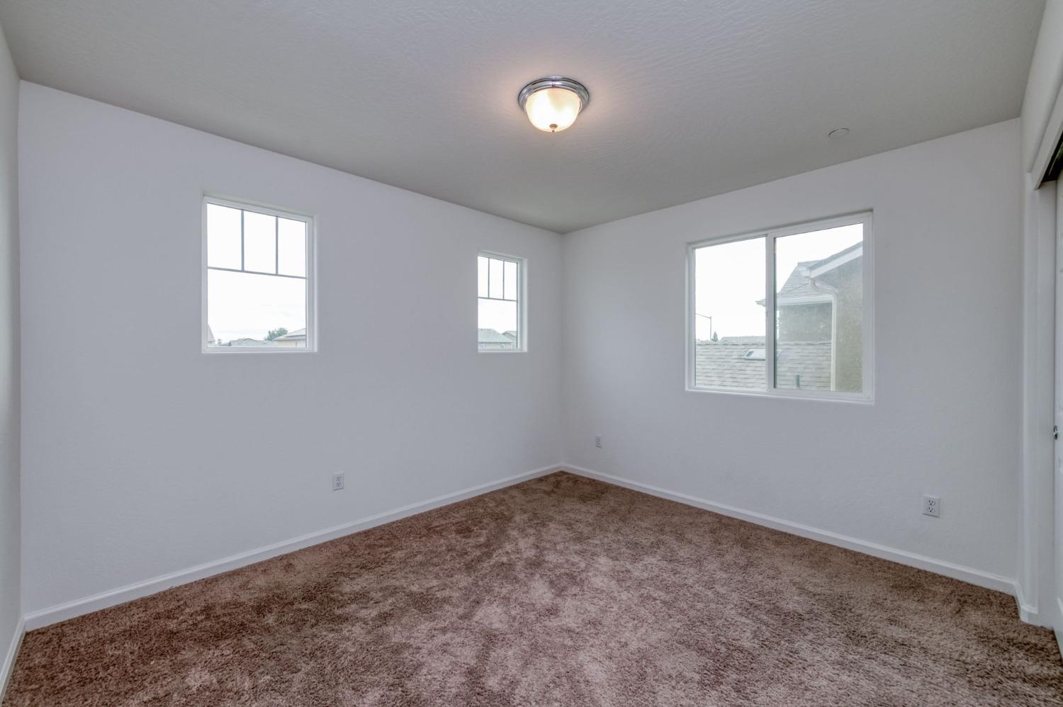 14288 W El Mar Ave, Kerman, CA 93630