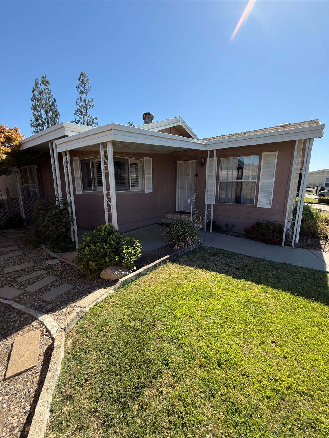 1701 Dinuba Ave #216, Selma, CA 93662