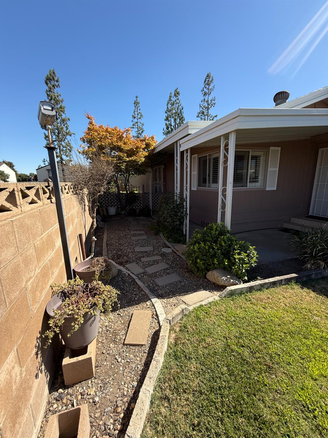 1701 Dinuba Ave #216, Selma, CA 93662