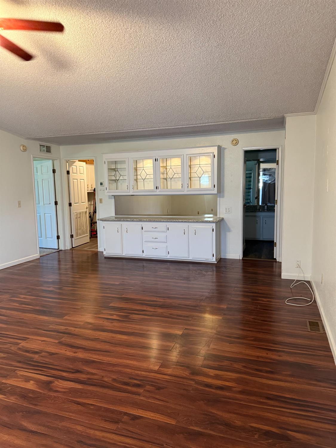 1701 Dinuba Ave #216, Selma, CA 93662