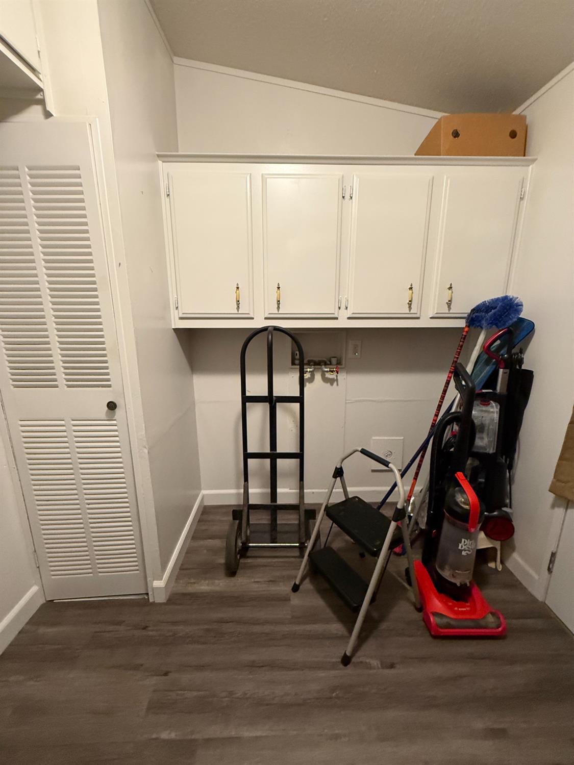 1701 Dinuba Ave #216, Selma, CA 93662