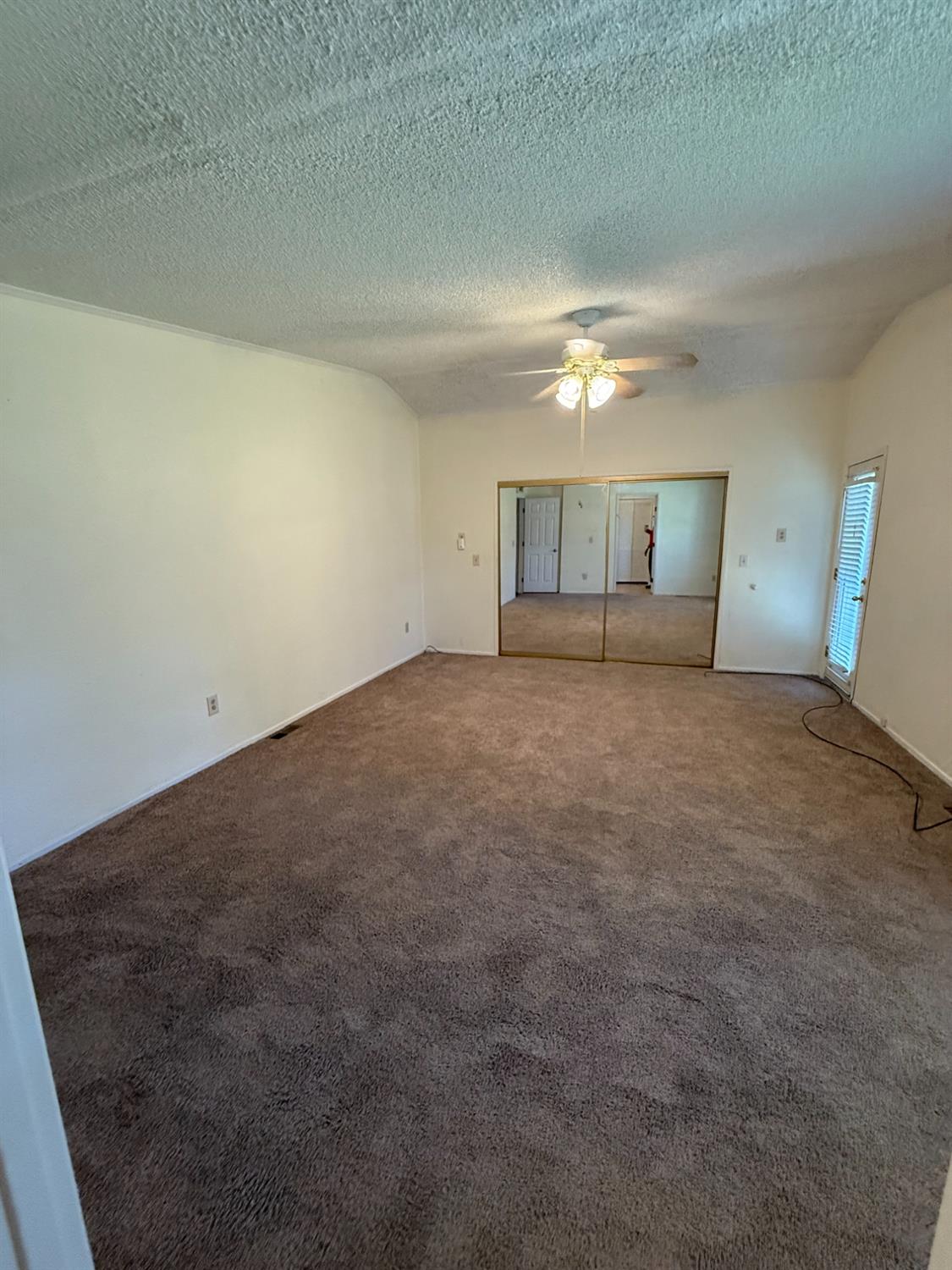 1701 Dinuba Ave #216, Selma, CA 93662