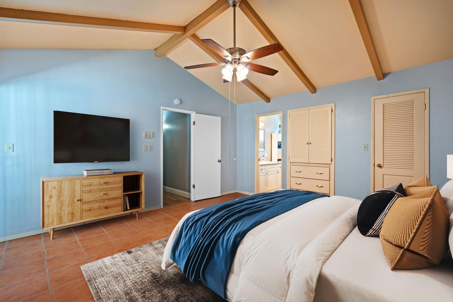 6597 N Haslam Ave, Fresno, CA 93711