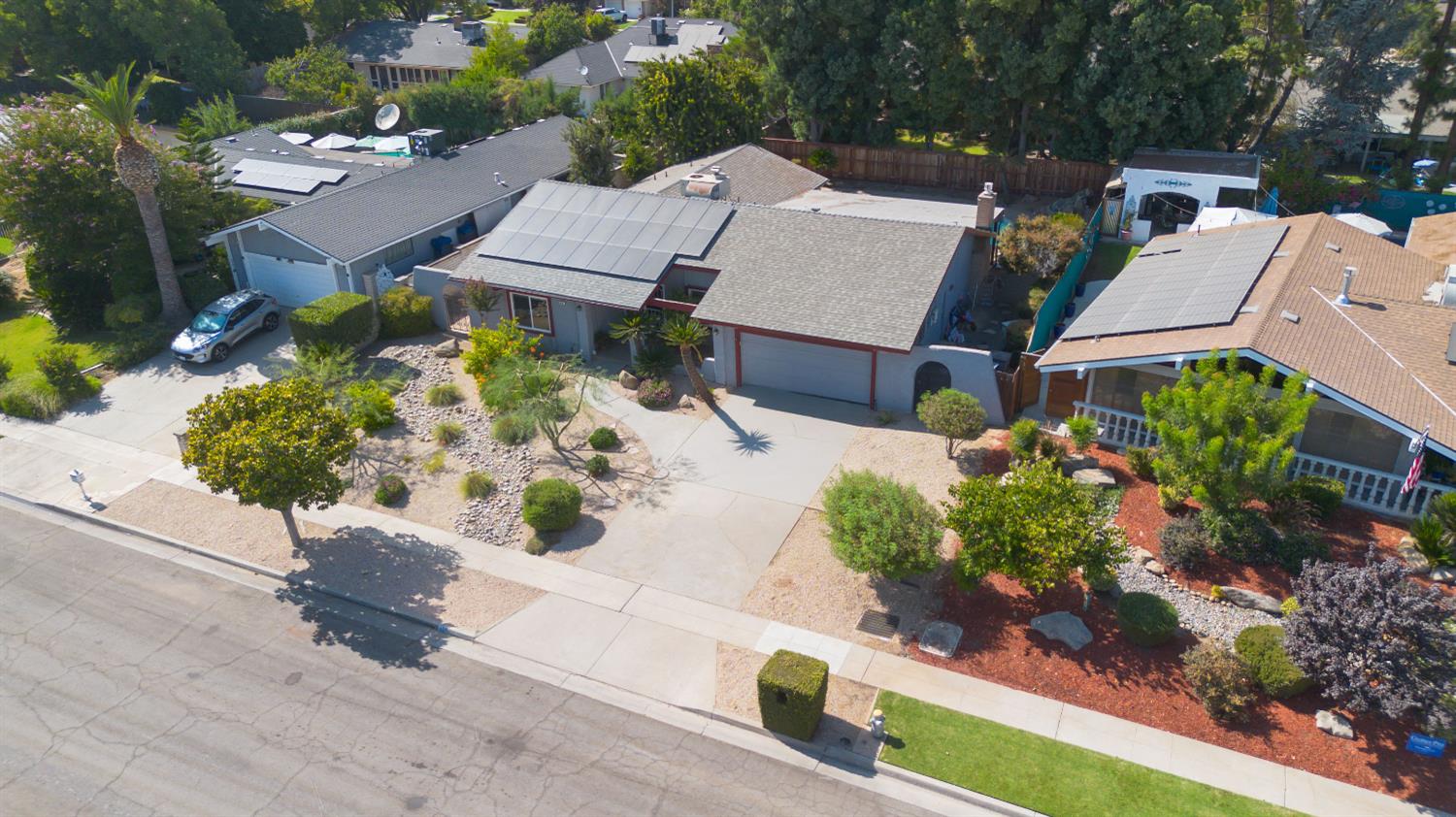 6597 N Haslam Ave, Fresno, CA 93711