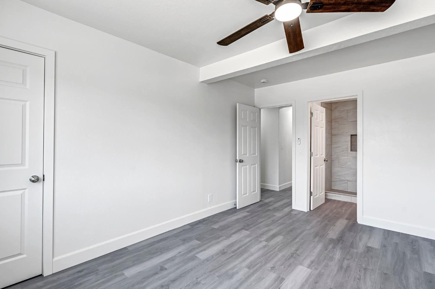 1240 Washington St, Hanford, CA 93230