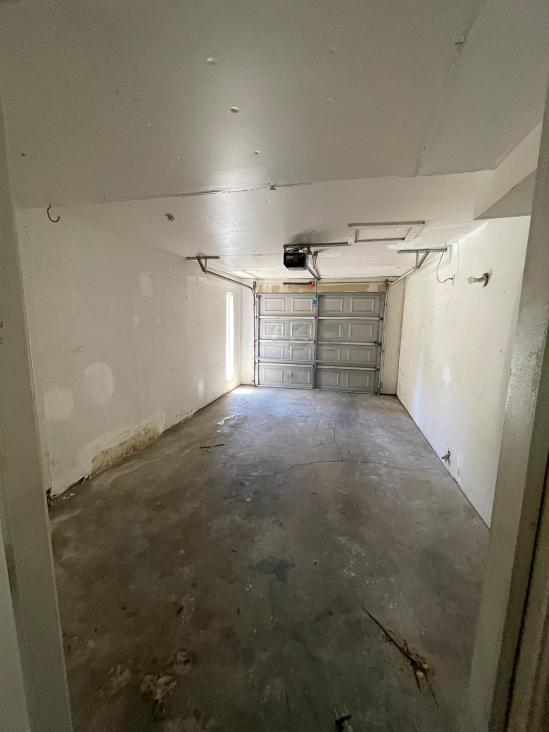 7166 N Fruit Ave #127, Fresno, CA 93711