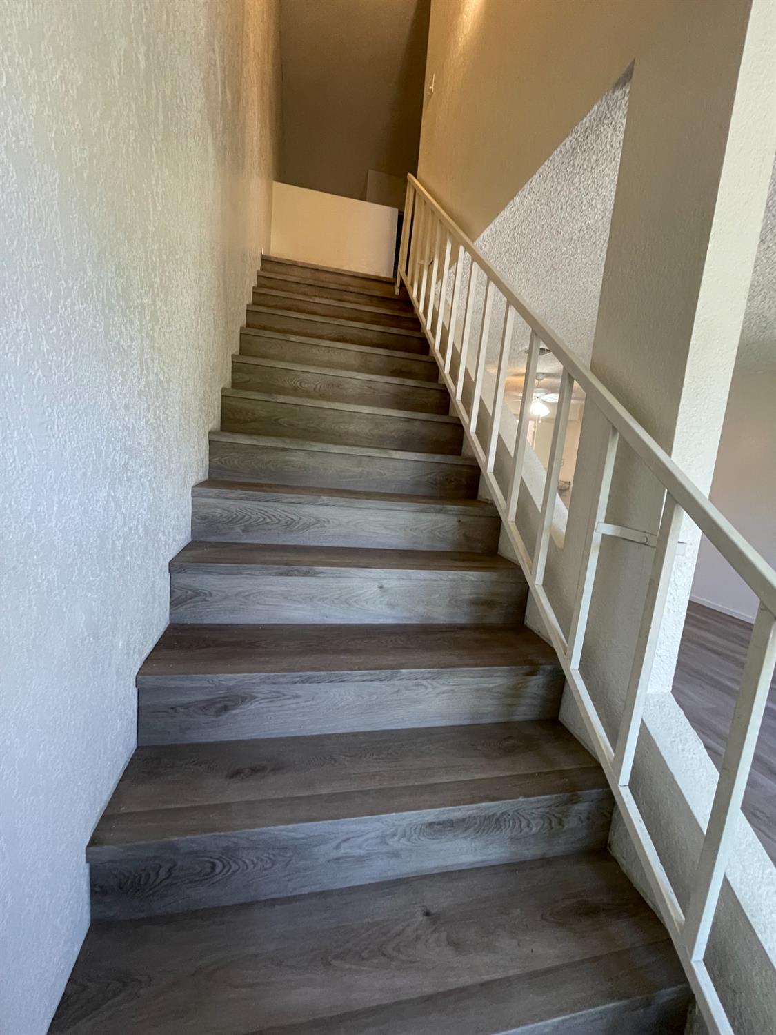 7166 N Fruit Ave #127, Fresno, CA 93711