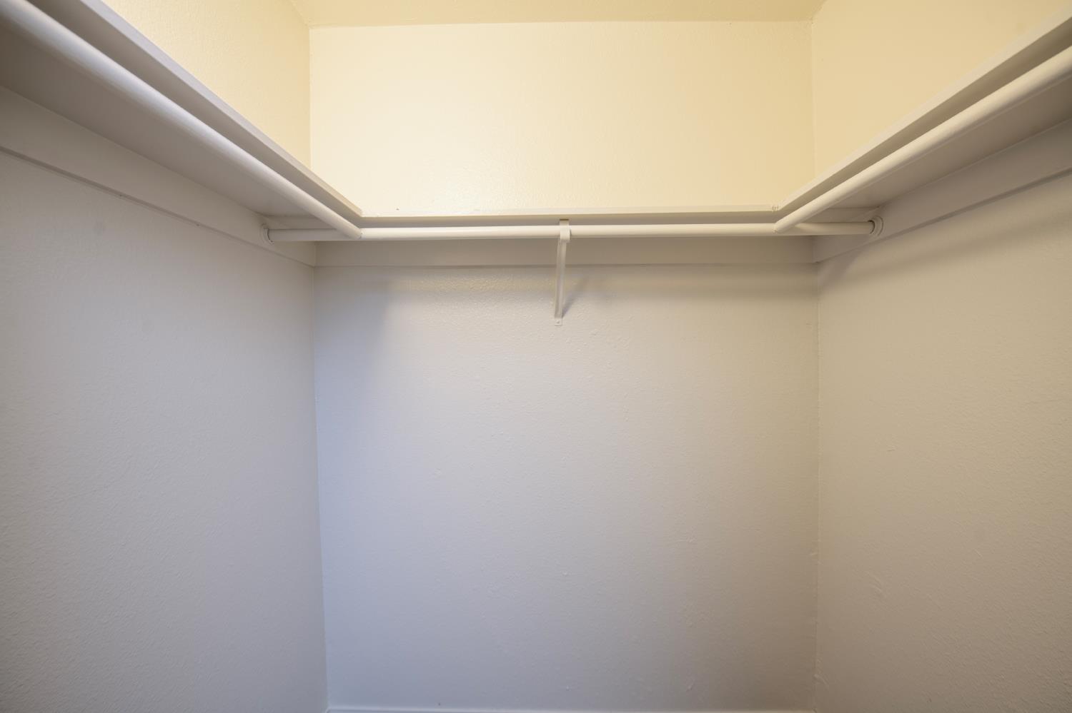 7166 N Fruit Ave #127, Fresno, CA 93711